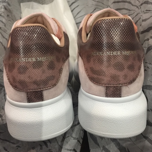SOLD • SOLD • SOLD•••Alexander McQueen sneakers - Picture 5 of 12